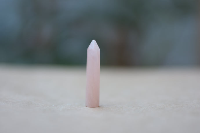 Small Crystal Points
