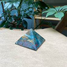 Load image into Gallery viewer, Ocean Jasper Pyramids
